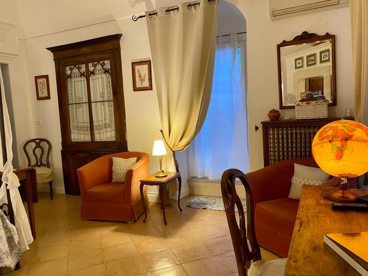 Villa In Gargano - Villa Basso Монте-Сант'Анджело Экстерьер фото