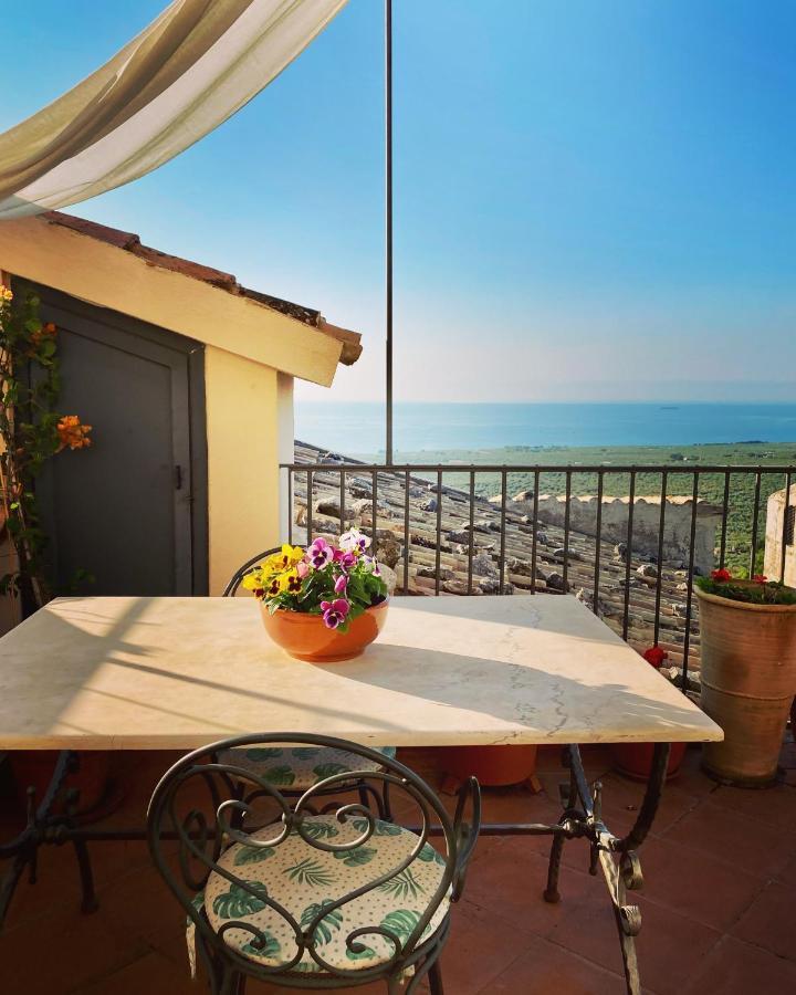 Villa In Gargano - Villa Basso Монте-Сант'Анджело Экстерьер фото